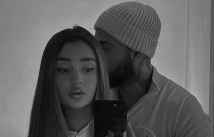 Ndahen Ana dhe Kevini? Modelja na prezanton të dashurin e ri