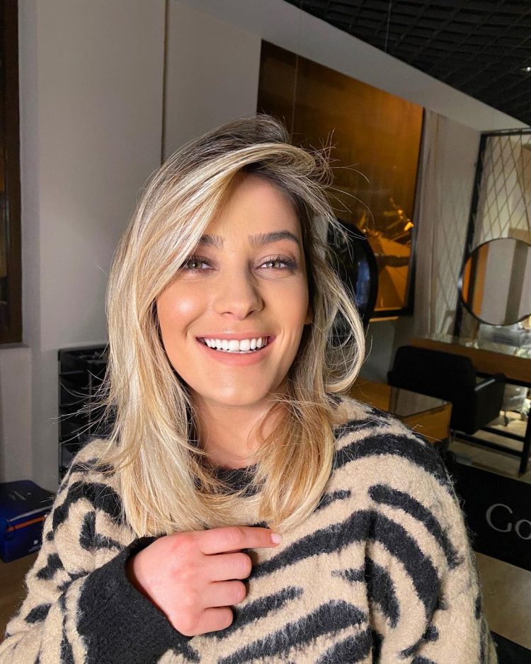 Delinda Zhupa Disha hap një kapitull të ri: Kandidatë për kryetare në Tepelenë