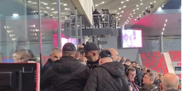 “Xhindosen” serbët, humbja në shtëpi u ul kokën! Sherr pas përfundimit të ndeshjes