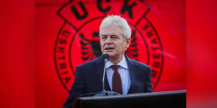 Ali Ahmeti: UÇK luftoi genocidin serb. Akuzat ndaj çlirimtarëve janë trillim