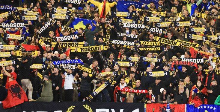 E paprecedentë, tifozët e Kosovës detyrojnë federatën sllovene të marrë vendimin drastik