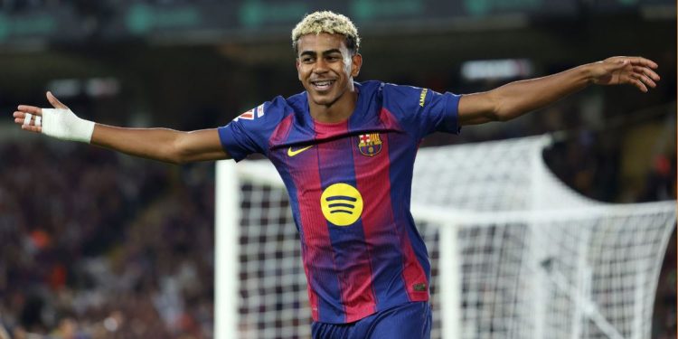 Yamal bëhet “mollë sherri” në Barcelonë, Flick “përplaset” me drejtuesit katalanas