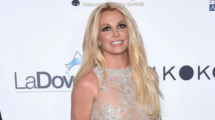 Dhimbje për Britney Spears, fëmijët i kanë kthyer sërish shpinën