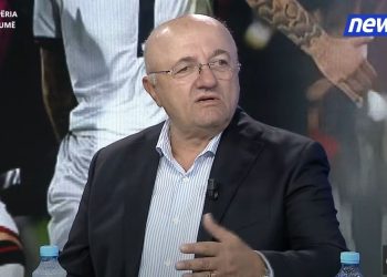 “Vuçiç mori në telefon pronarin e hotelit ku ishim”, zv/Presidenti i FSHF: Serbia rrezikonte vite përjashtim nëse shkelte masat e sigurisë