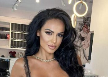 Juliana Nura reagon pas ndeshjes Serbi–Shqipëri: Serbia lëshoi urdhër arresti ndaj meje!