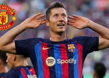 Leva nuk “ngroh” Barçën, United hidhet në sulm për polakun