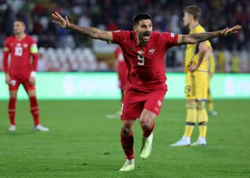 Stojkovic e gradoi titullar, Mitrovic: Shpresoj të shënoj ndaj Shqipërisë