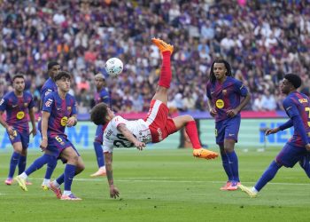 VIDEO/ Araujo shpëton Barçën, Girona bie vetëm në fund