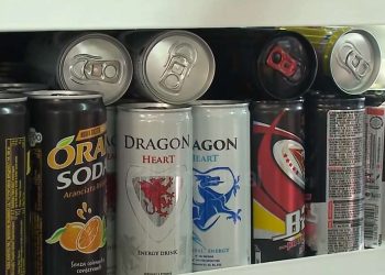 Kontrabandë me pije energjike në Gjirokastër, ndalohet i riu në Kakavijë