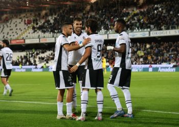 Gola për të bindur Sylvinho-n, Tuci, Çuni dhe Kristjan Shpendi protagonistë