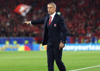 Ismajli ia del, Sylvinho e fton ndaj Serbisë, ka edhe një risi në listë