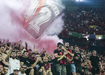 Serbët vazhdojnë arrestimet para ndeshjes, e pëson edhe një italian për fanellën me UÇK