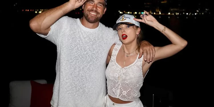 Travis Kelce ngatërron gruan e Hugh Grant me regjisoren Greta Gerwig! Taylor Swift tregon momentin gazmor në “Eras Tour”