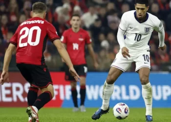 E mbylli ndeshjen i pakënaqur me trajnerin, ja kush u zgjodh lojtari i ndeshjes Shqipëri-Angli