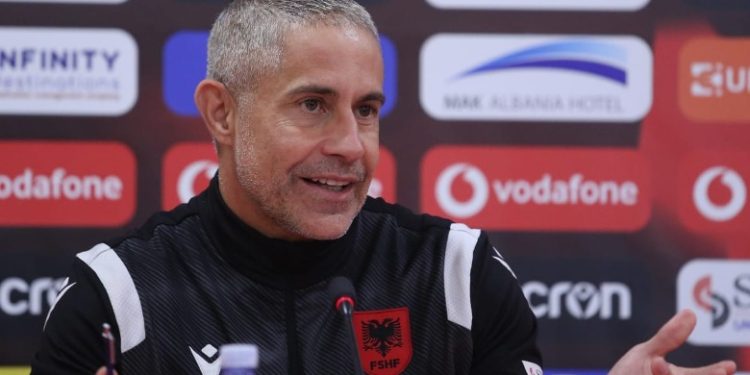 “Çfarë mëkati humbja ndaj Anglisë, nuk e merituam”, Sylvinho për Play Off: S’mendoj për rivalët, ky grup shkon larg