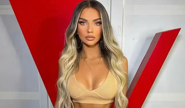 Beatrix Ramosaj “kapet mat” me partnerin e saj të ri në stadium!