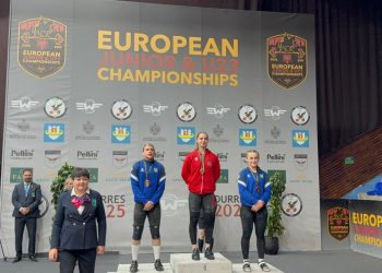 6 rekorde dhe “tripletë” e artë, Enkileda Carja shkëlqen në Evropianin e Peshëngritjes (VIDEO)