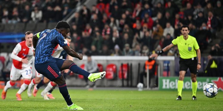 VIDEO/ Arsenali perfekt në Champions, Napoli vuan ndaj Frankfurt