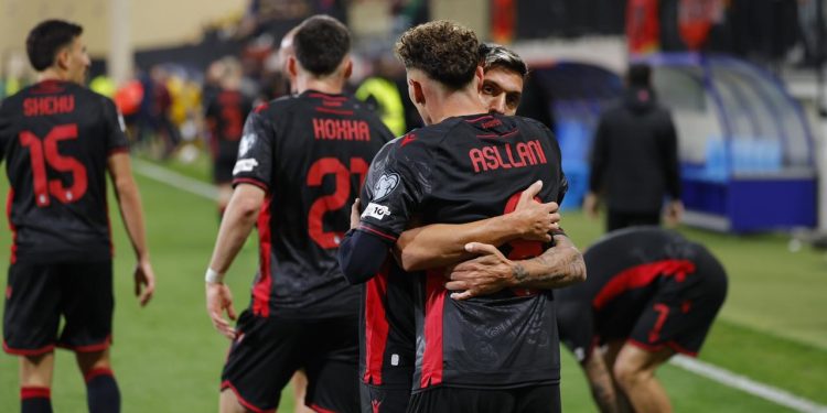 Shqipëria hedh sytë drejt Play Off-it të Botërorit, kundërshtari më i mundshëm për kuqezinjtë