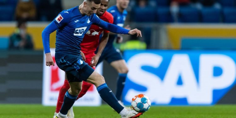 Asllani “fikson” gjigandët gjermanë, shfaqin sërish interes për sulmuesin dardan