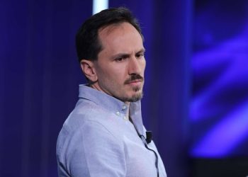 Deputeti i Lëvizjes Bashkë argumenton pse nuk votoi ligjin për barazinë gjinore