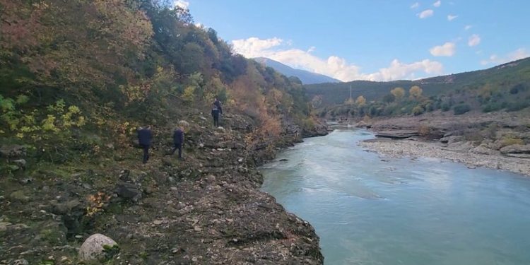 Ç’po ndodh në Përmet? Tre zhdukje misterioze në të njëjtën rrugë