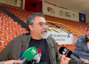 “Pjesëmarrja e ulët në Vlorë, jo mesazh për PS”- Çuçi: Kur nuk ke kundërshtarë, stadiumi mbetet bosh dhe rezultati dihet