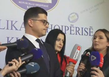 A i ka kërkuar Rama dorëheqjen? Përgjigjet ministri Pirro Vengu