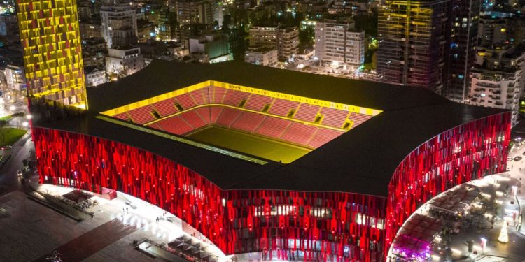 Shqipëri-Angli, pritet spektakël në tribuna, FSHF i vendos “Tre Luanëve” afro 2 mijë bileta në dispozicion