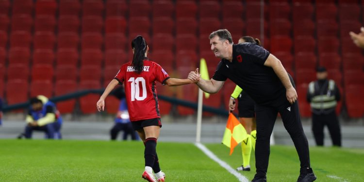 Ndeshjet kundër Turqisë/ Trajneri Grima: Po bëjmë maksimumin për të forcuar grupin, këto miqësore janë një test i rëndësishëm