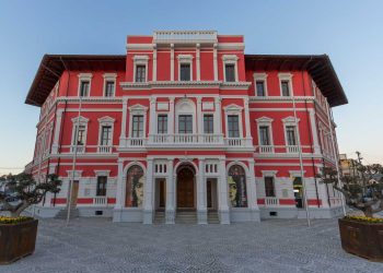 Zgjedhjet në Vlorë, kur qytetarët i kthejnë shpinën politikës