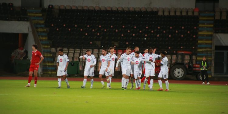 Dinamo pret Kombëtaren, përgatitjet për Elbasanin vazhdojnë me mungesa