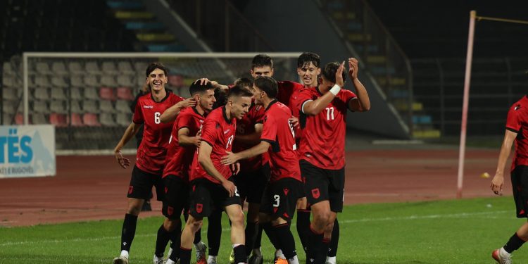Shqipëria U-21 korr dy fitore rresht kundër Moldavisë e Ukrainës. Trajneri Bushi: I kënaqur me paraqitjen e skuadrës