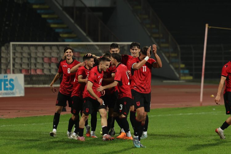Shqipëria U-21 korr dy fitore rresht kundër Moldavisë e Ukrainës. Trajneri Bushi: I kënaqur me paraqitjen e skuadrës