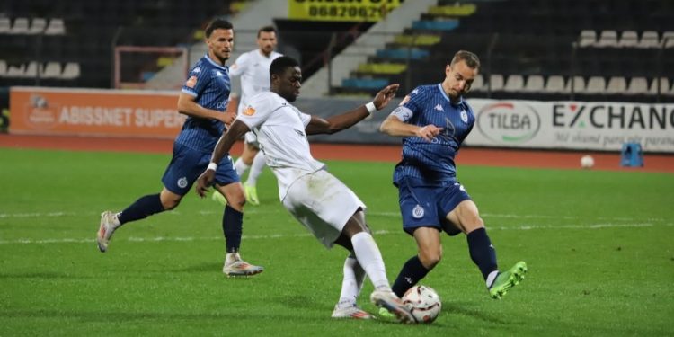 Një i rrezikuar, te Dinamo u tremben kartonëve