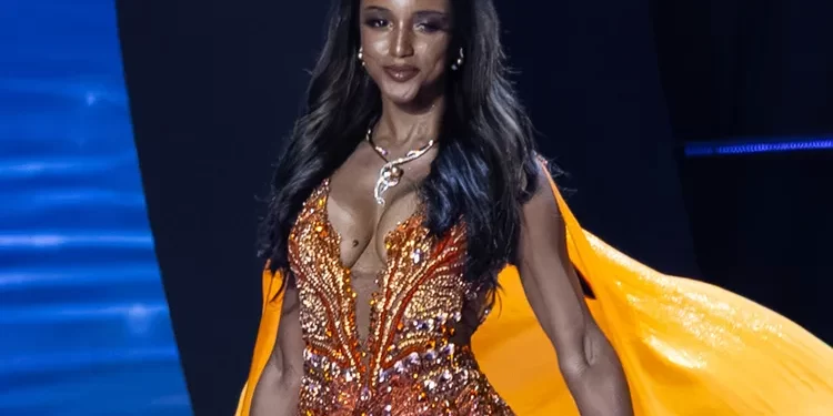 Miss Xhamajka mungon në konkursin e bukurisë Miss Universe 1 ditë pasi ra nga skena dhe u shtrua në spital