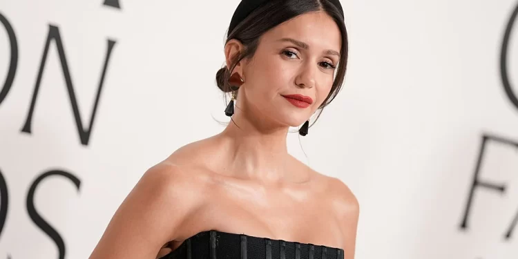 Nina Dobrev thyen heshtjen, mesazhi i saj pas ndarjes