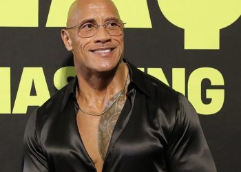 “The Rock” tregon si e publikoi lajmin për vdekjen e Bin Ladenit para presidentit Obama