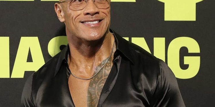 “The Rock” tregon si e publikoi lajmin për vdekjen e Bin Ladenit para presidentit Obama