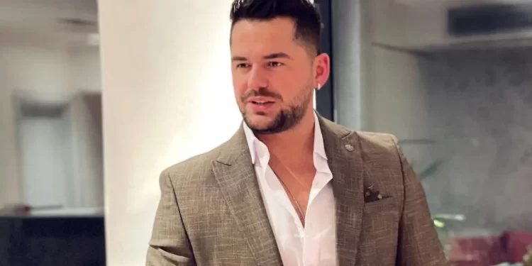 Pas vdekjes së papritur të këngëtarit Shpat Kasapi, reagon ekipi menaxherial