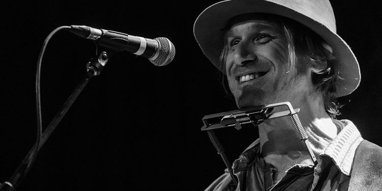 Ndahet nga jeta në moshën 59-vjeçare këngëtari i njohur amerikan!