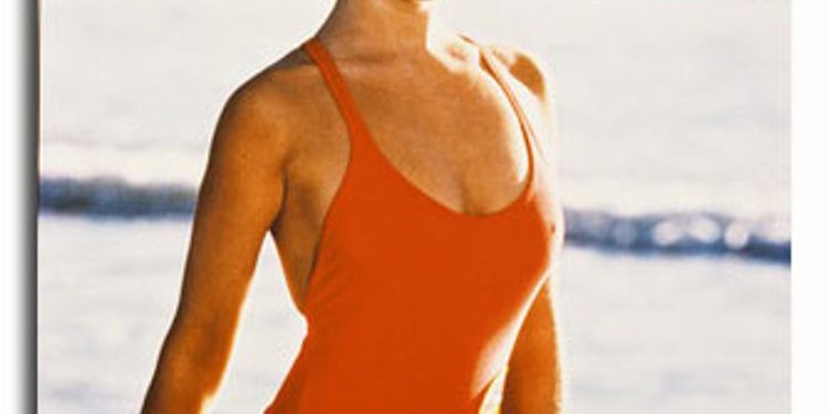 Erika Eleniak, nga ikona e Baywatch tek arti i tatuazheve: Pamja e re e aktorës çmend rrjetin