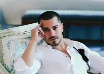 Zyrtarisht, Cagatay Ulusoy mashkulli më i pashëm i Turqisë për vitin 2025