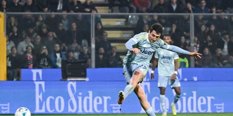 Spalleti debuton me fitore te Juvja, bardhezinjtë thyejnë Cremonesen