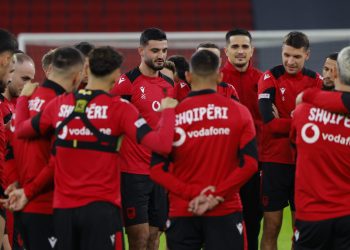 Kualifikueset e Botërorit 2026/Shqipëria mbyll përgatitjet për ndeshjen ndaj Anglisë në “Air Albania”