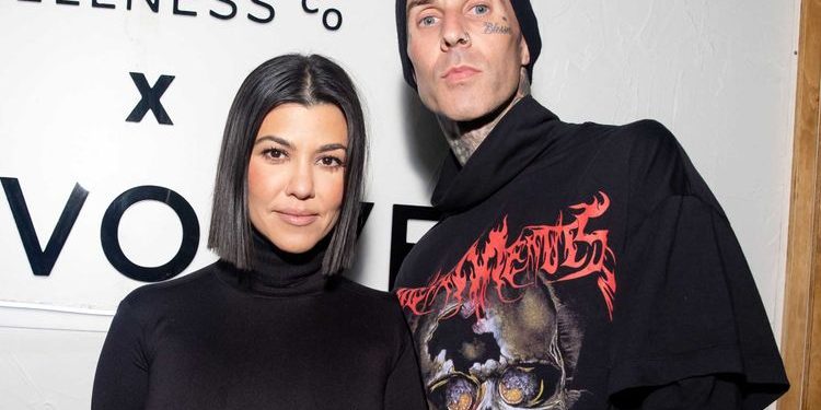 Kourtney Kardashian i dedikon një mesazh emocional Travis Barker për 50-vjetorin: Ti je lideri i familjes sonë