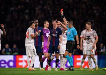 L.Diaz, “engjëll dhe djall”, Bayern nuk ndalet, “thyen” edhe PSG (VIDEO)