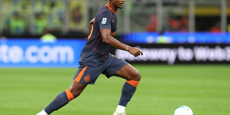 “Jam në formë, kam mentalitetin e duhur”, Akanji: Interi do luftojë për trofe, e ardhmja…