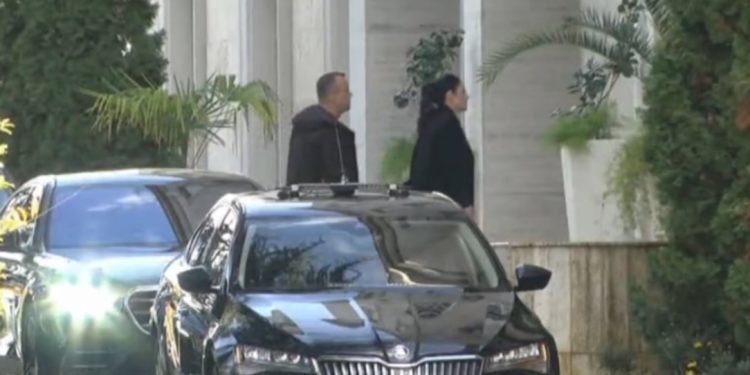 Gjykata e pezulloi nga detyra, Balluku i shkon Ramës në zyrë