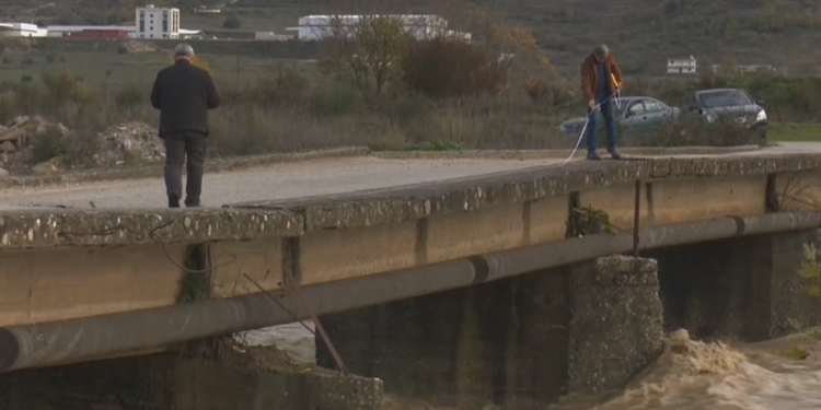 Shembet ura e Glinës, 5 fshatra të izoluar në Dropull
